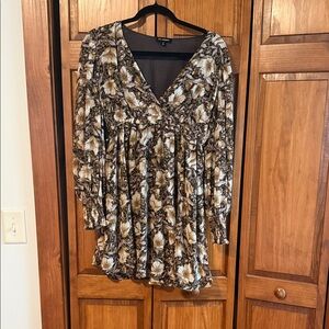 Blu Pepper v neck dress